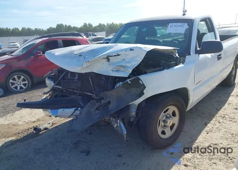 2002 Chevrolet Silverado 1500 из США, поврежденный, VIN 1GCEC14T62Z116549